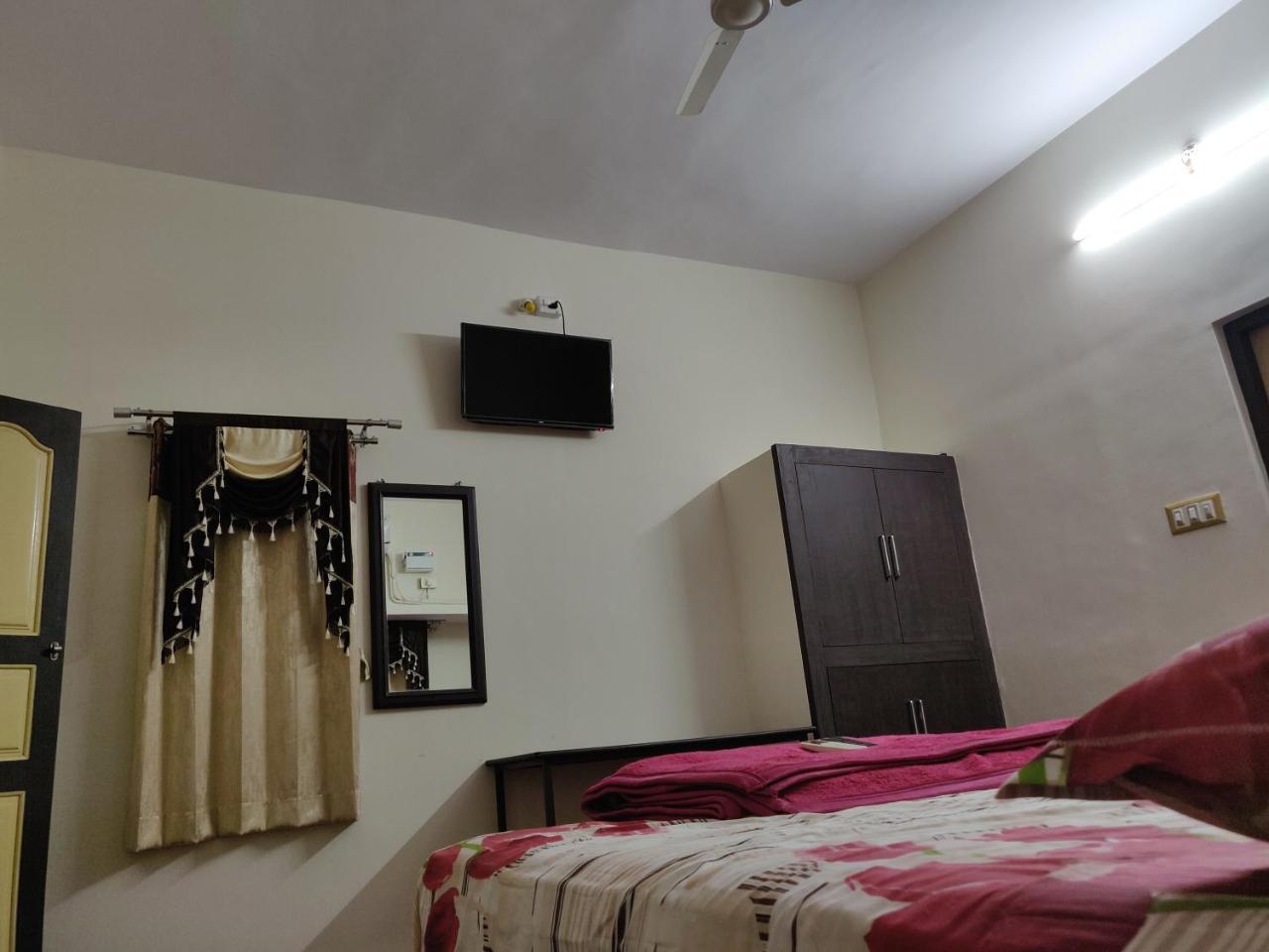 Srb Residency Tiruvannāmalai Exterior foto