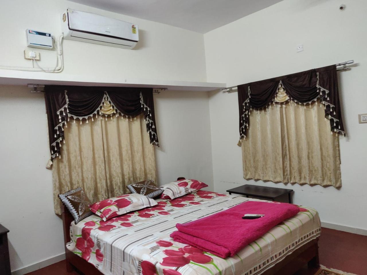 Srb Residency Tiruvannāmalai Exterior foto